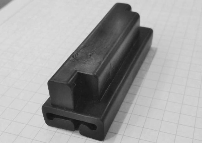 5505 5	MIDDLE JOINT FOR SLIDING FLY SCREEN